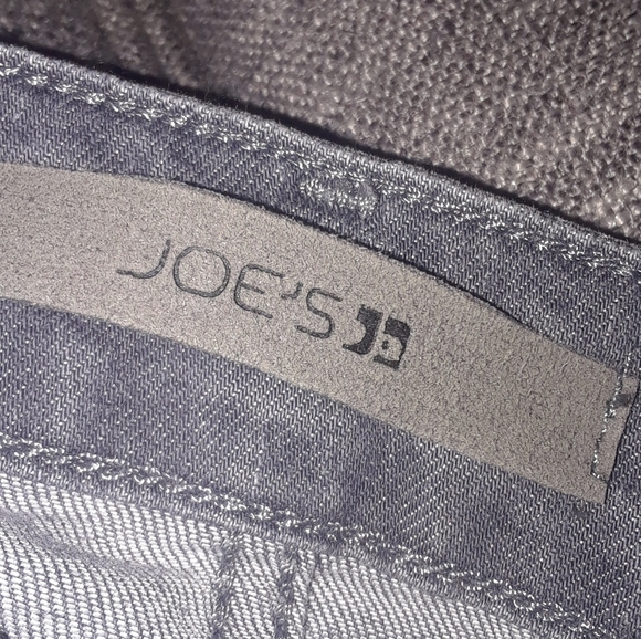 ❤ Size 28 Gray straight legged Joe's Jeans 👖 - Picture 4 of 11